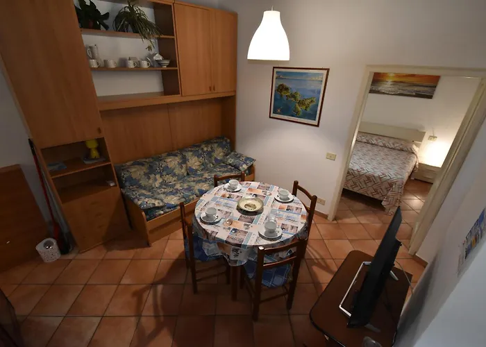 Bilocali Borgo - Centro Storico In Zona Mare *